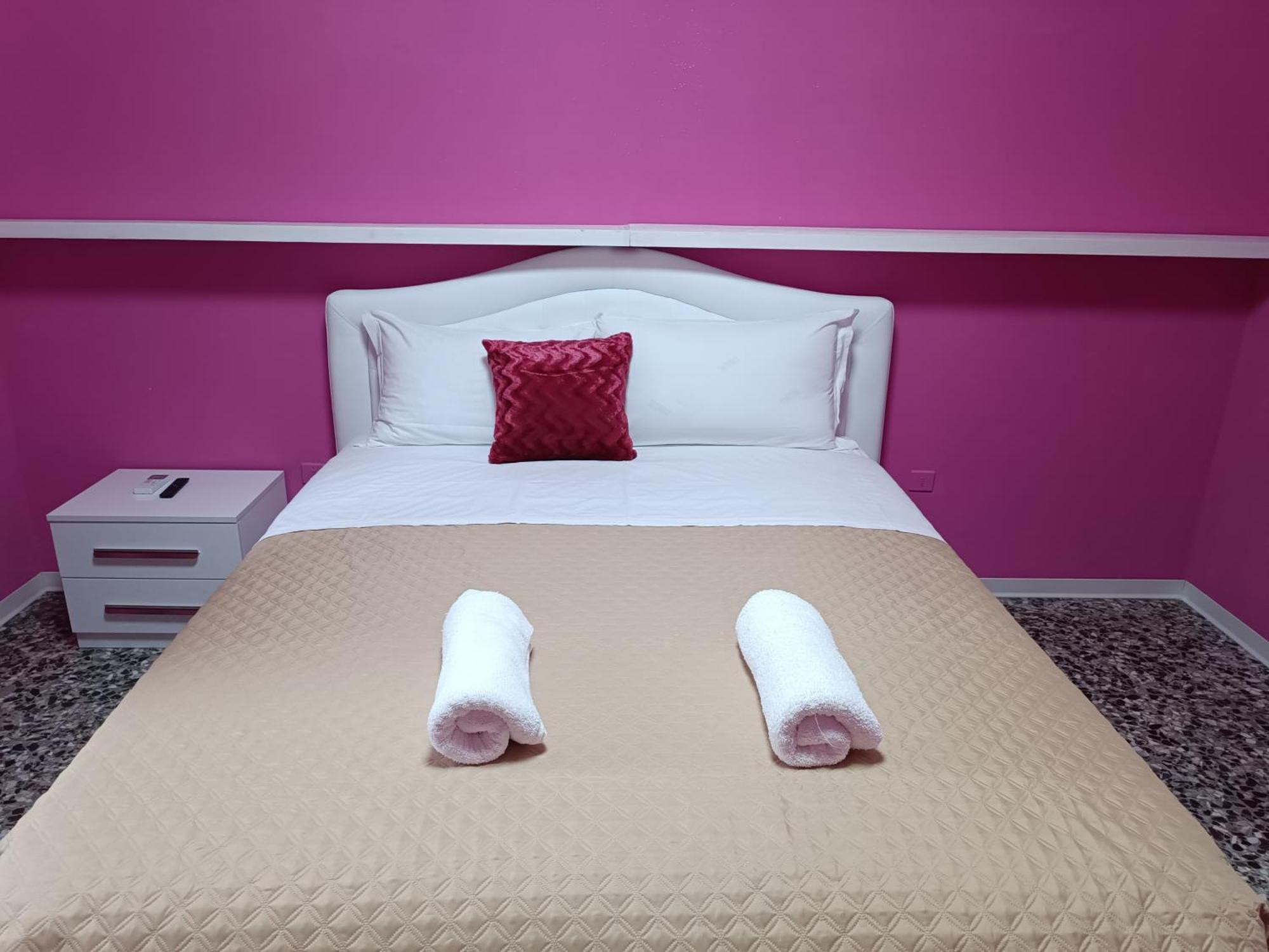 Locazione Turistica 2 Bed and Breakfast Tessera Buitenkant foto